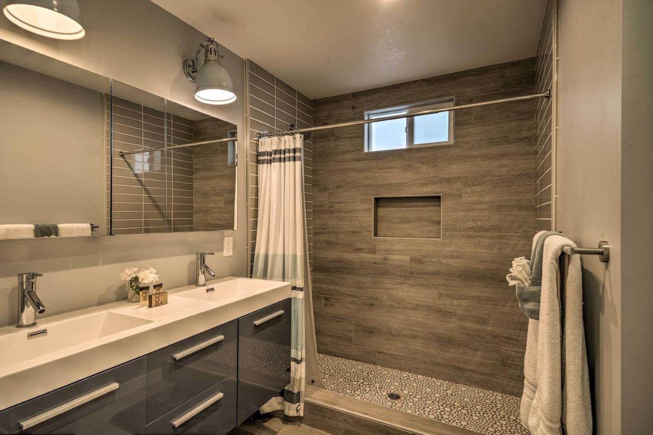 Remodeled Ventura Beach Home With Yard And Fire Pit! エクステリア 写真
